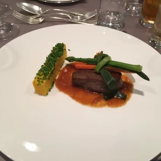 メイン(肉)