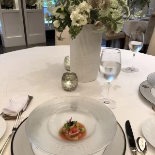 試食したハーフコースの前菜です。