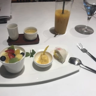 試食
