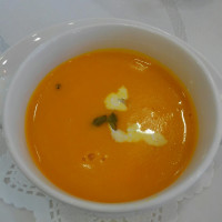 カボチャと玉ねぎしか使用してない濃厚なスープです。