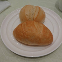 2種類のパン（米粉＆プティブラン）