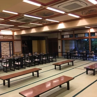 見学の際の1階です。夕方であればこのくらいの明るさとなります