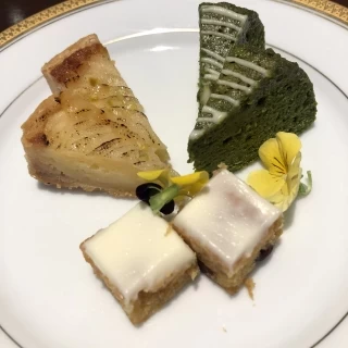 抹茶のケーキが特にお気に入りです