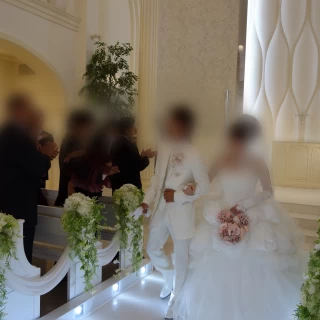 新郎新婦退場