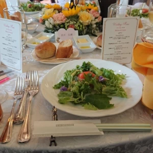 サラダもたっぷりはいってて美味しかったです|537630さんのラ・マーレ プライベートガーデン(営業終了)の写真(816453)