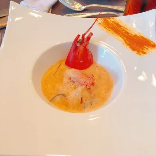 オマール海老と魚介のテリーヌ
