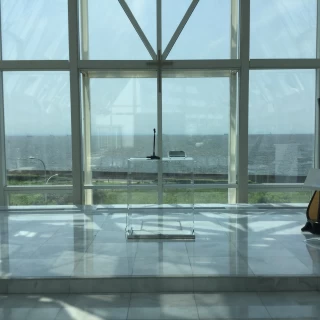 海が見えるクリスタルチャペル