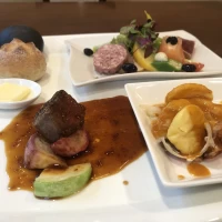 ワンプレートで試食させていただきました