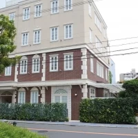 外観
左の大きな建物に披露宴会場がありました