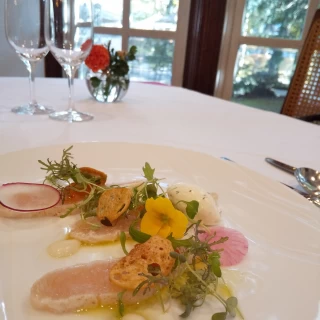 レストランでのブライダルフェア試食、前菜