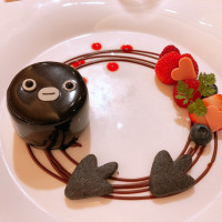 ホテルオリジナル
スイカのペンギンケーキ