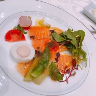 前菜だけでも量がたっぷりでした。
