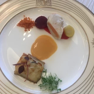 お魚料理です。