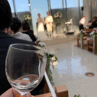 人前式でみなさんにワインを配っていただきました。