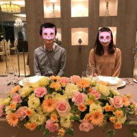 披露宴会場の新郎新婦席に試しに座らせてもらいました