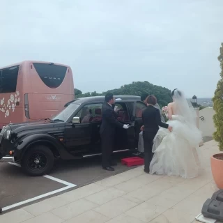 ローズガーデンクライスト教会から披露宴会場までの移動者