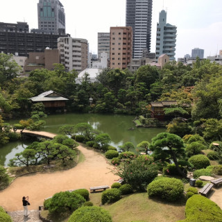 日本庭園です。式前式後に皆さん堪能しておりましま
