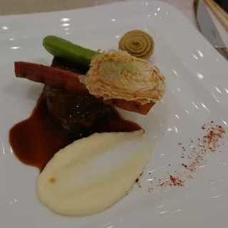 メイン料理