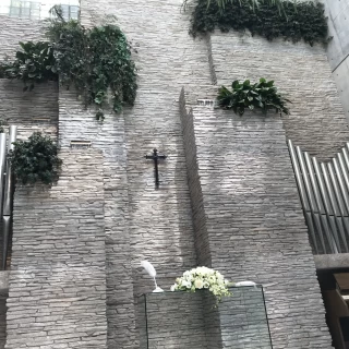 客席から見たチャペル