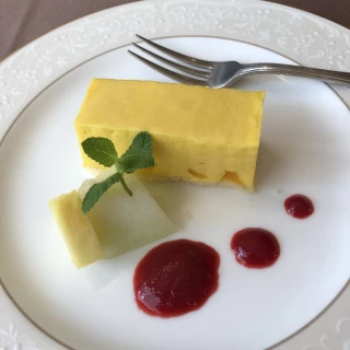 マンゴーケーキ