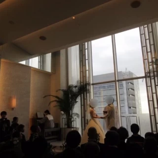 天気もよく外が見える背景がきれいでした