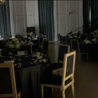 暗くして、前にスポットライトを当てた時の画像。(演出など)
