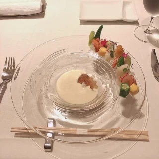 具材をソースに入れていただきます