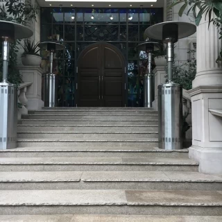 フラワーシャワーができます