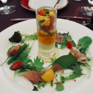 お料理一つ一つにタイトルがありました