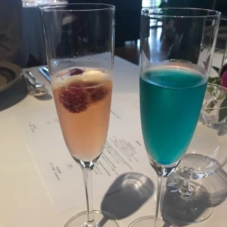 試食時乾杯ドリンク