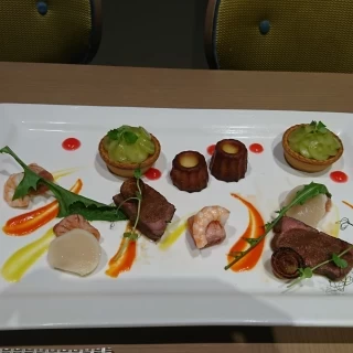 試食
