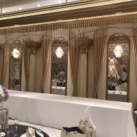 ラグジュアリーな雰囲気の会場です
