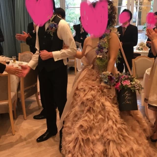 披露宴会場も落ち着いた雰囲気でした