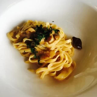 披露宴でパスタ料理は珍しいなと思いましたが美味しいです！
