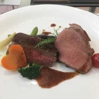 柔らかいお肉で味付けも美味しかったです。