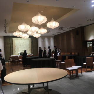 こちらの会場が1番シンプルで、好みでした。
