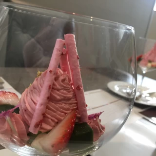 期間限定の苺のデザートは、とても美味しかったです。