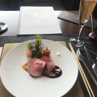 試食
