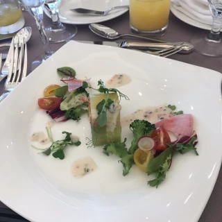 見た目もおしゃれな料理。