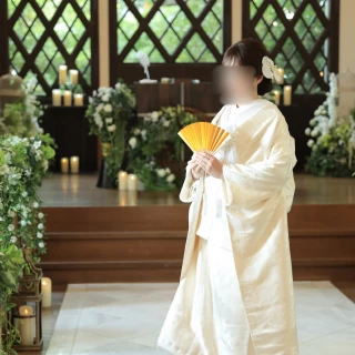 挙式会場でスナップ写真を撮りました。
