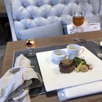 式場見学の際のメイン料理
赤肉、フォワグラ