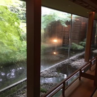 お部屋から見える庭もきれいです。