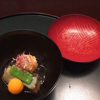 試食した煮物です。
素材の味を活かした煮物です。