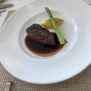 お肉料理