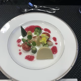 野菜等を使った料理です。