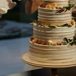 ウェディングケーキです