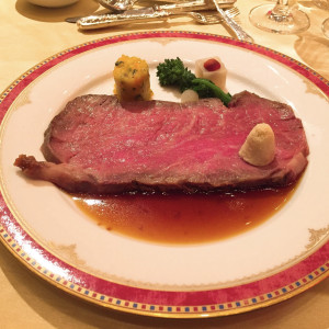 メインのお肉料理。女性には少し量が多かったです。|543261さんの帝国ホテル 大阪の写真(861361)