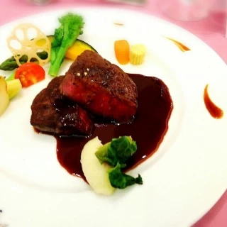 メインのお肉料理