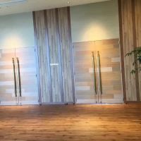 披露宴会場前ロビー