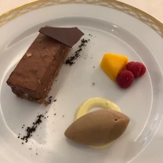 チョコレートのデザート